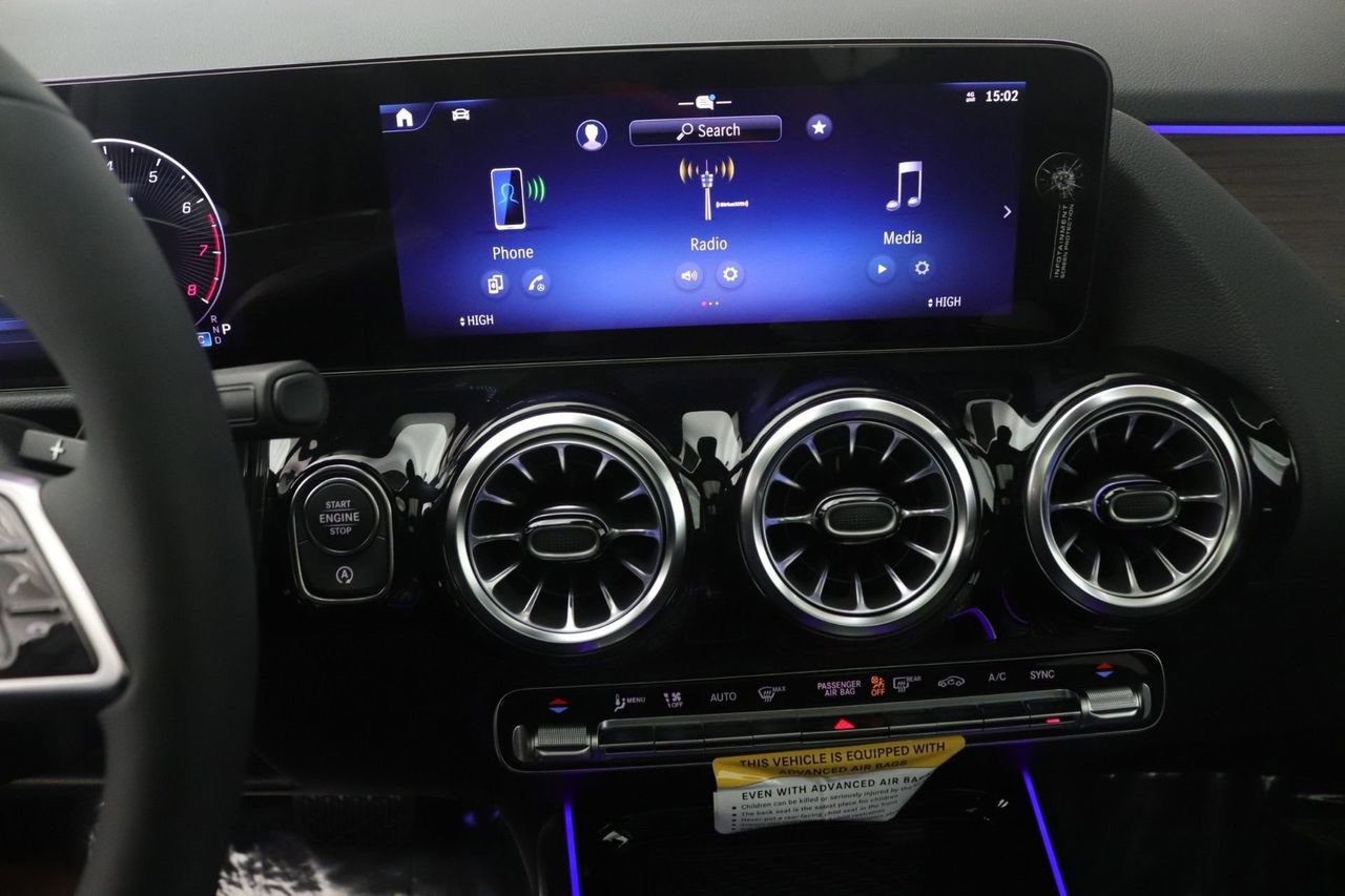 New 2026 Mercedes-Benz GLA 250 GLA 250 image 6