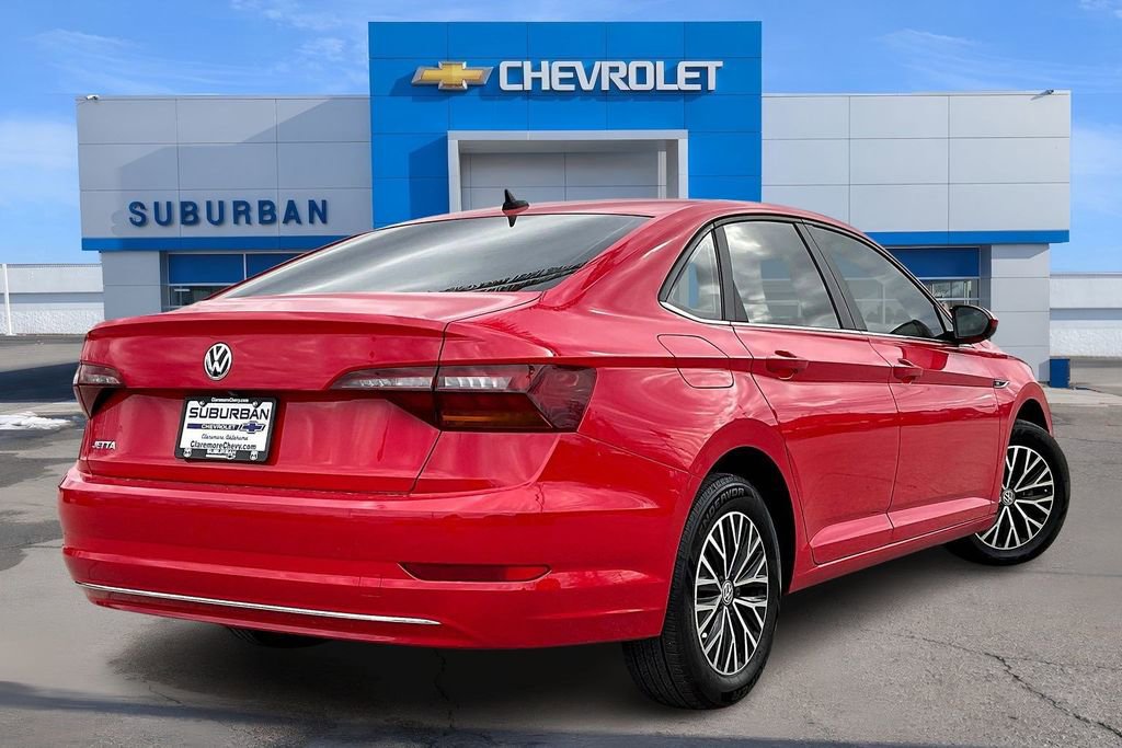 Used 2019 Volkswagen Jetta SEL image 2