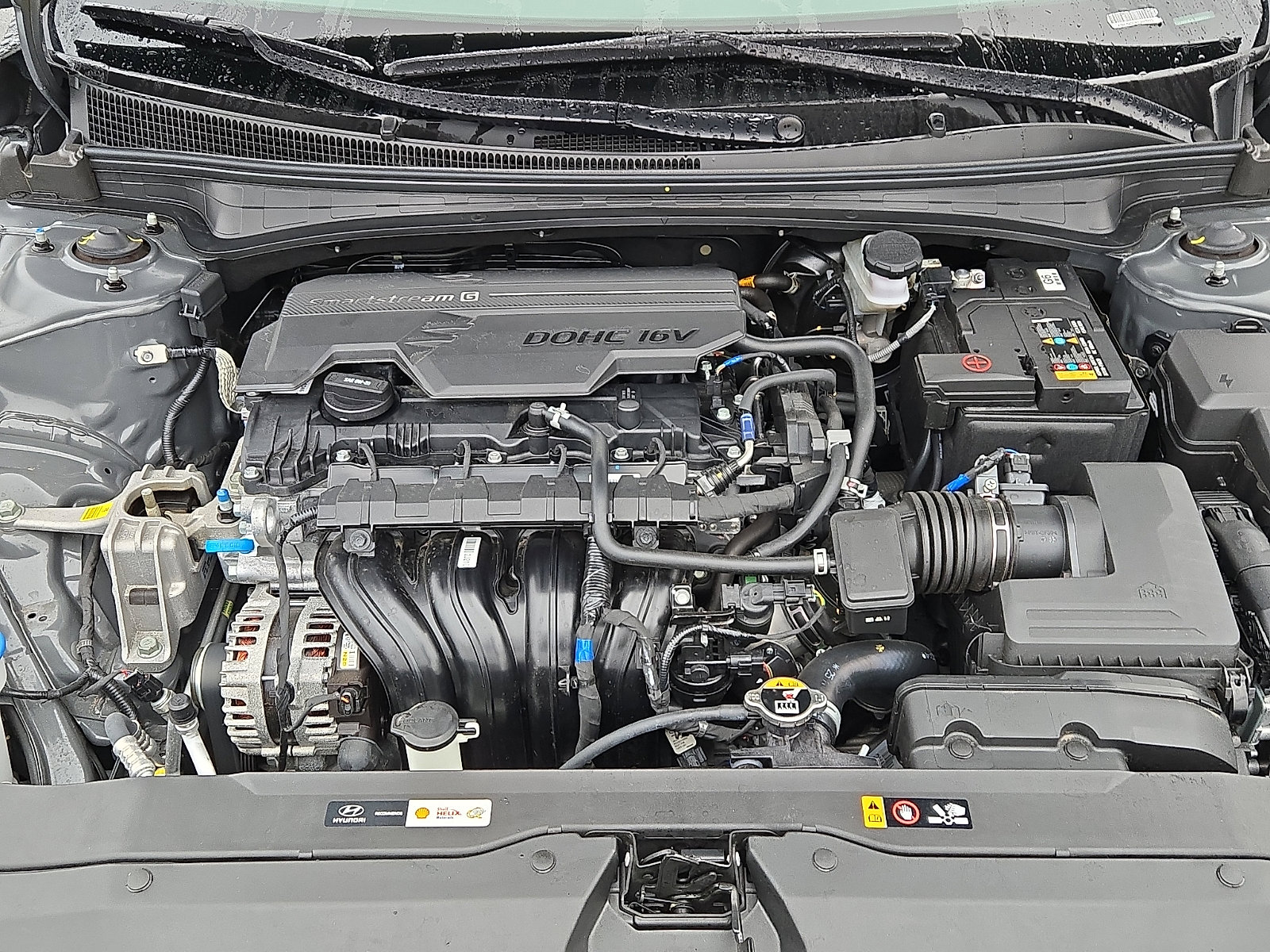 Used 2025 Hyundai Elantra Sport image 29