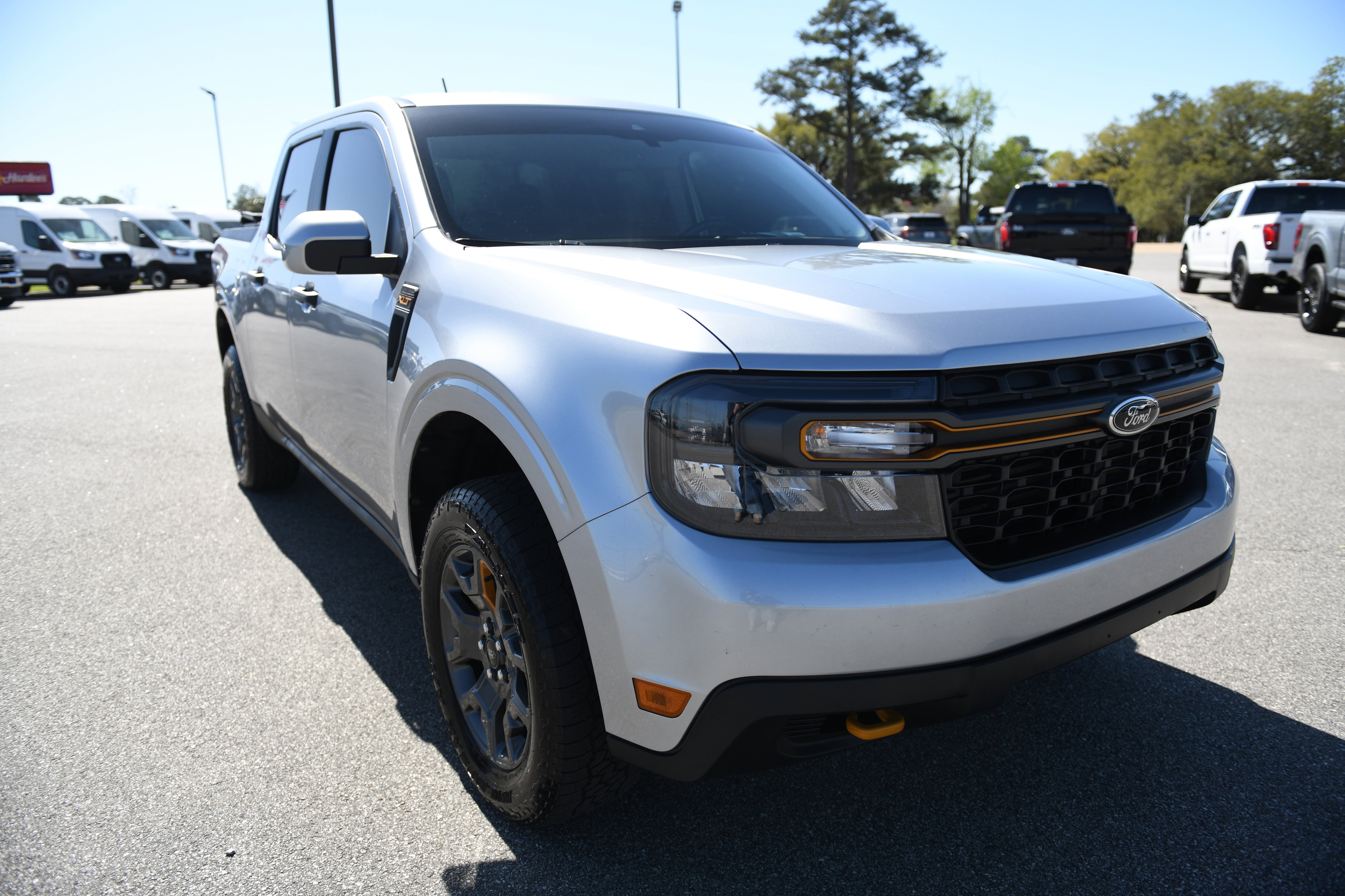 Used 2023 Ford Maverick Tremor w/ Tremor Off-Road Package image 6