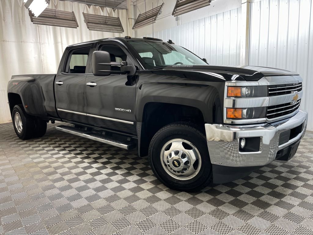 Used 2015 Chevrolet Silverado 3500 LTZ w/ Duramax Plus Package image 52