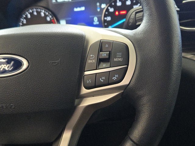 Used 2023 Ford Explorer Limited w/ Equipment Group 301A AWD/4WD image 33
