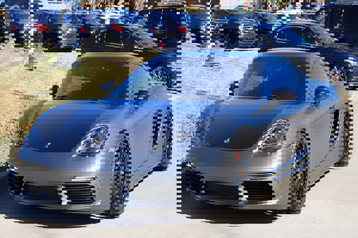 Used 2017 Porsche 718 Cayman image 5