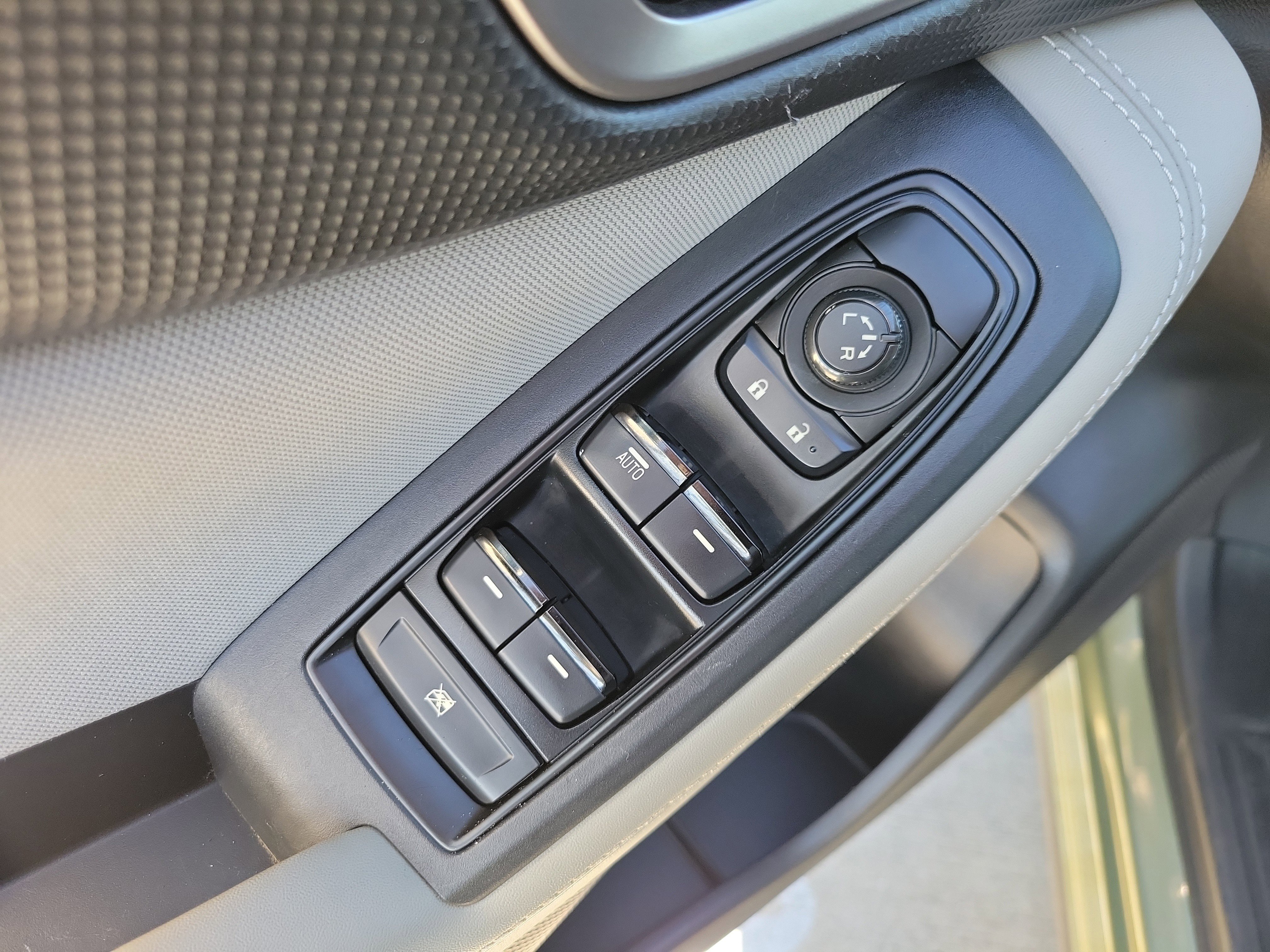 Used 2019 Subaru Forester w/ Alloy Wheel Package image 17