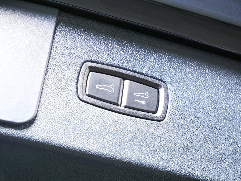 Certified 2021 Porsche Cayenne Turbo AWD/4WD image 39