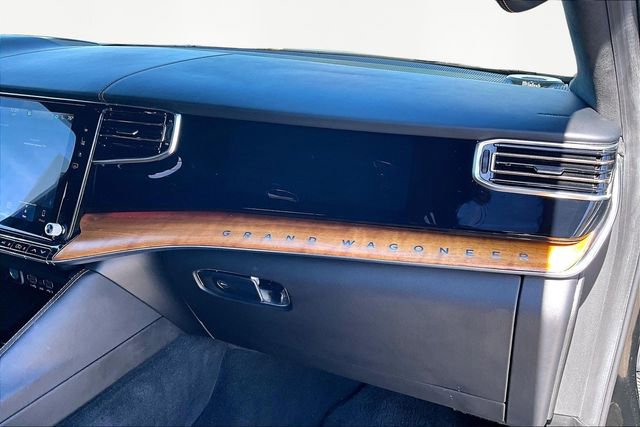 Used 2022 Jeep Grand Wagoneer Series III w/ Rear Seat Video Group 1 image 16