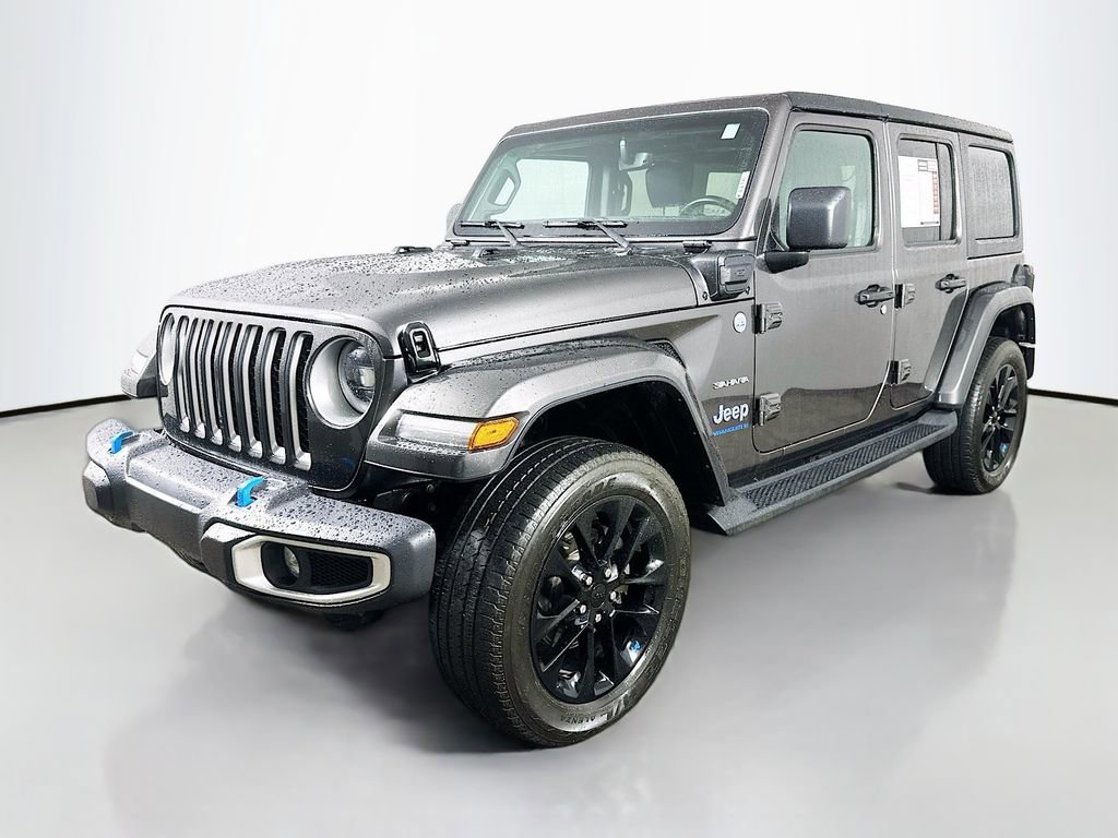 Used 2023 Jeep Wrangler Unlimited Sahara w/ Cold Weather Group AWD/4WD video 3