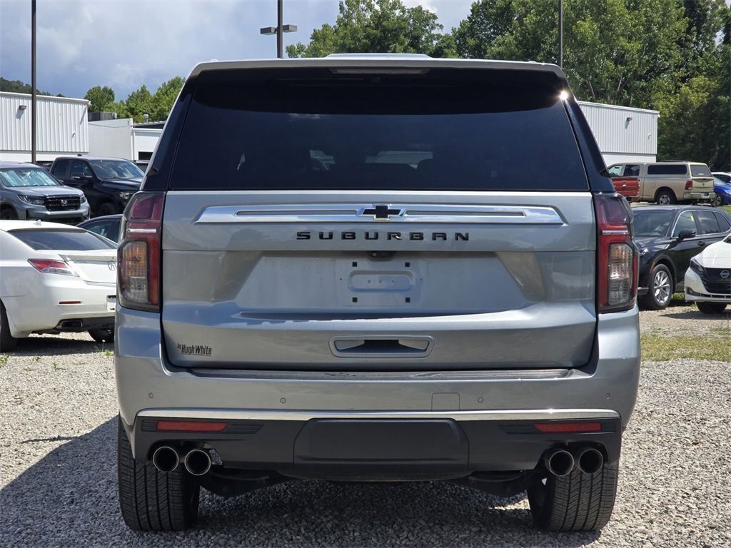 Used 2024 Chevrolet Suburban High Country image 14