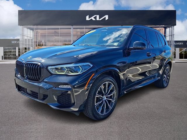 Used 2020 BMW X5 M50i w/ Executive Package AWD/4WD image 3