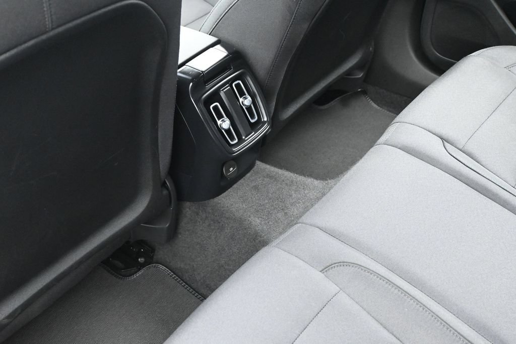Used 2023 Polestar Polestar 2 w/ Pilot Pack AWD/4WD image 22