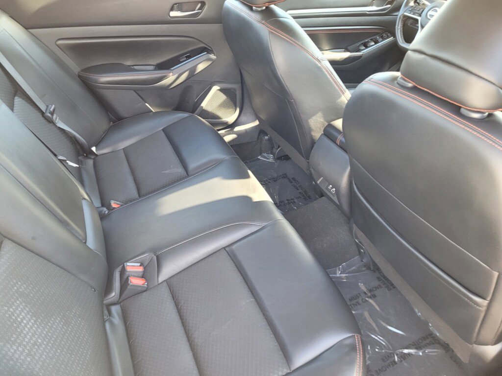 Used 2023 Nissan Altima 2.5 SR image 19