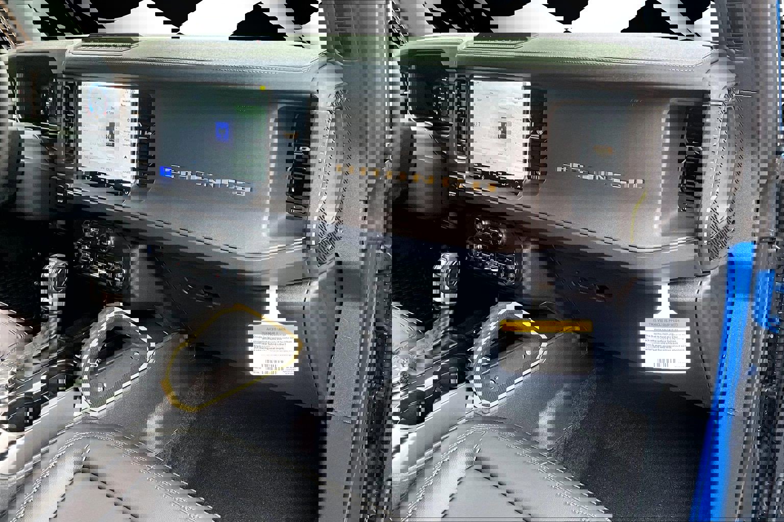 New 2025 Ford Bronco Badlands image 26