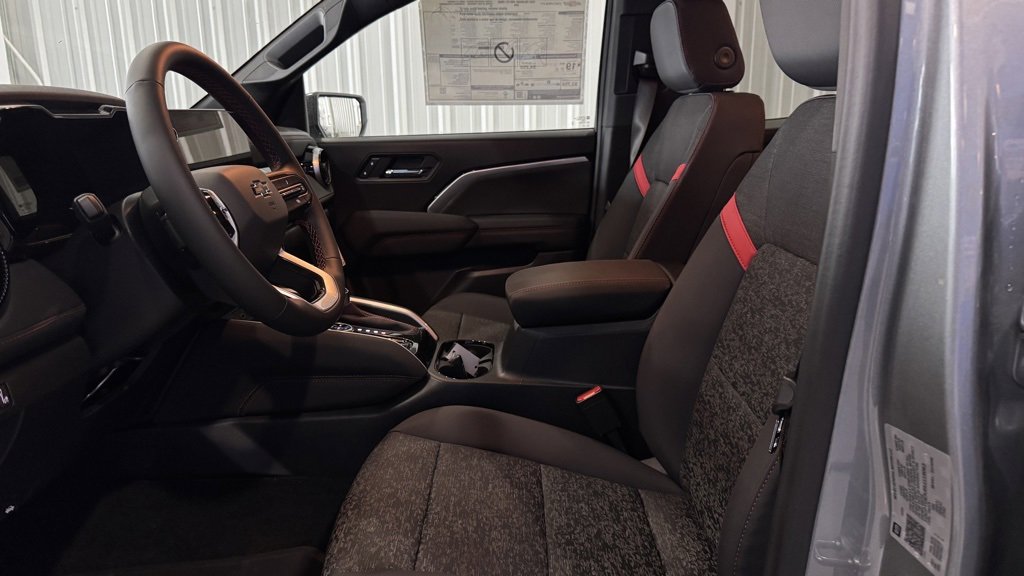 New 2025 Chevrolet Colorado Z71 w/ Technology Package image 10