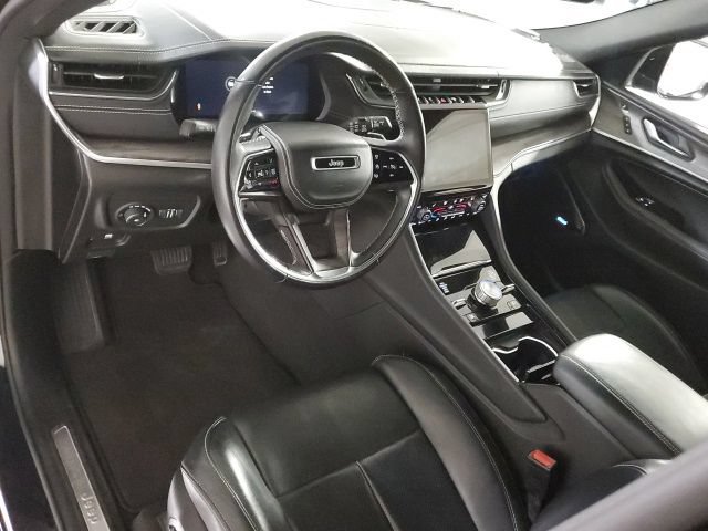 Used 2022 Jeep Grand Cherokee L Overland w/ Luxury Tech Group IV AWD/4WD image 13