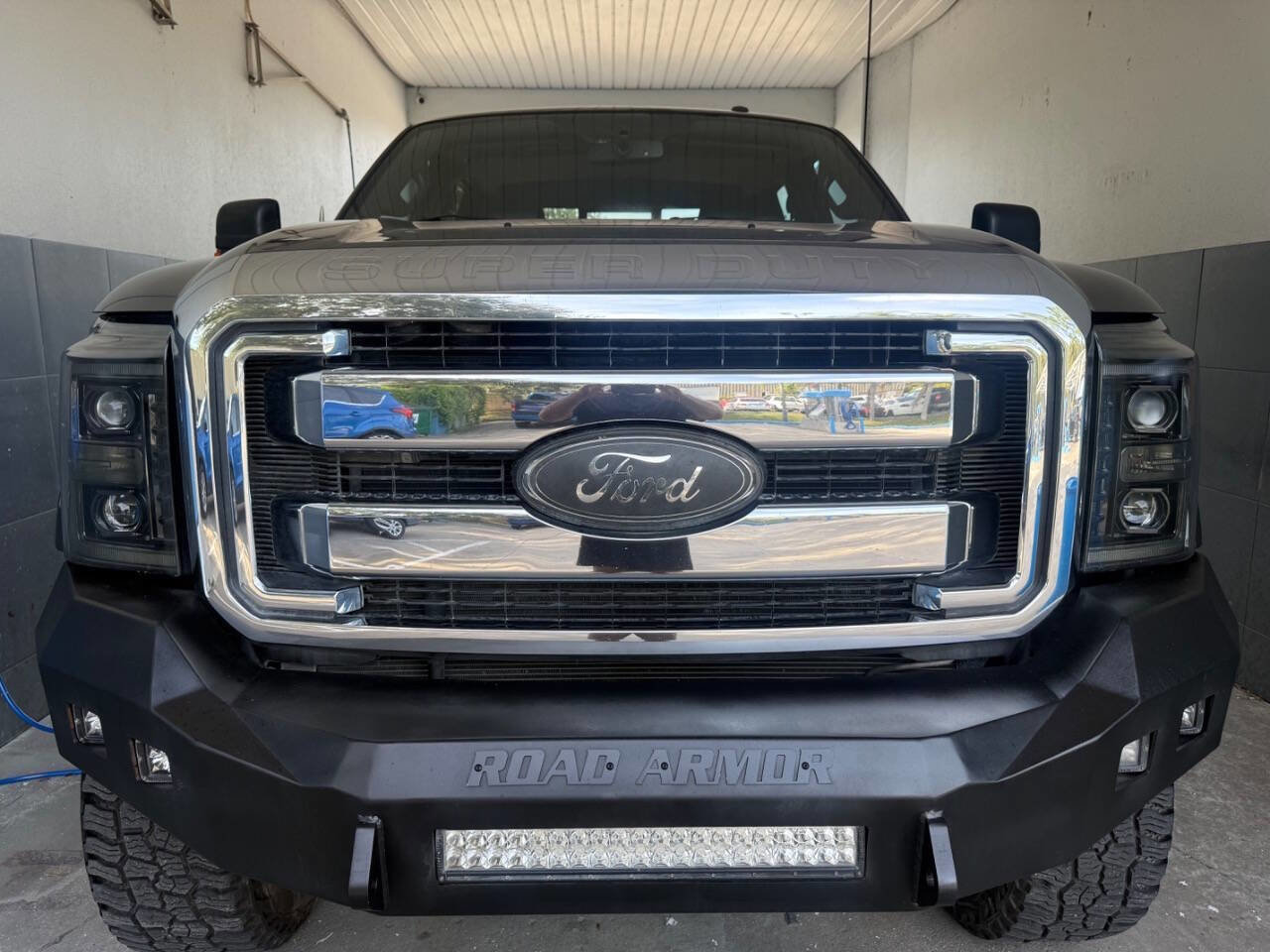 Used 2016 Ford F250 Lariat w/ Lariat Ultimate Package image 23