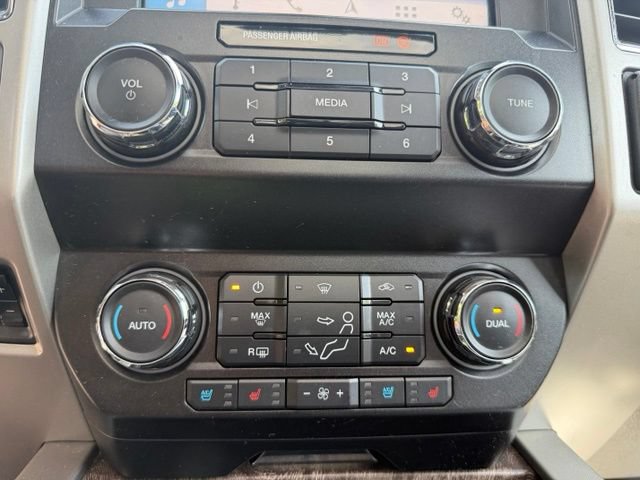 Used 2019 Ford F250 Lariat w/ Lariat Ultimate Package AWD/4WD image 20