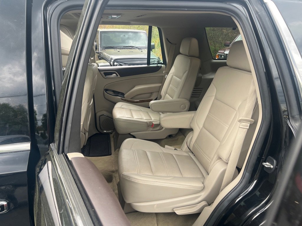 Used 2015 GMC Yukon Denali w/ Open Road Package image 16