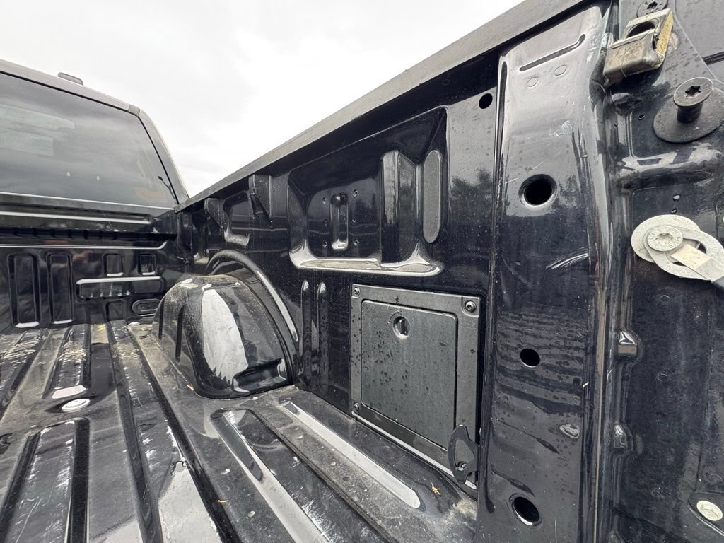 Used 2025 Ford F150 Lariat AWD/4WD image 13