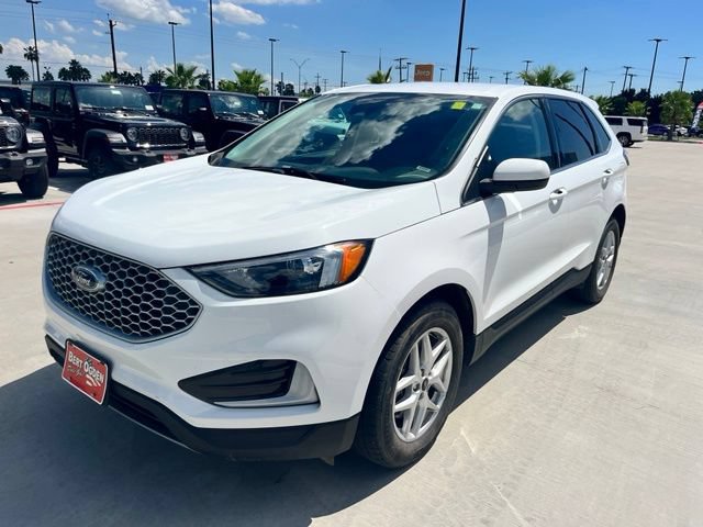 Used 2024 Ford Edge SEL AWD/4WD image 3