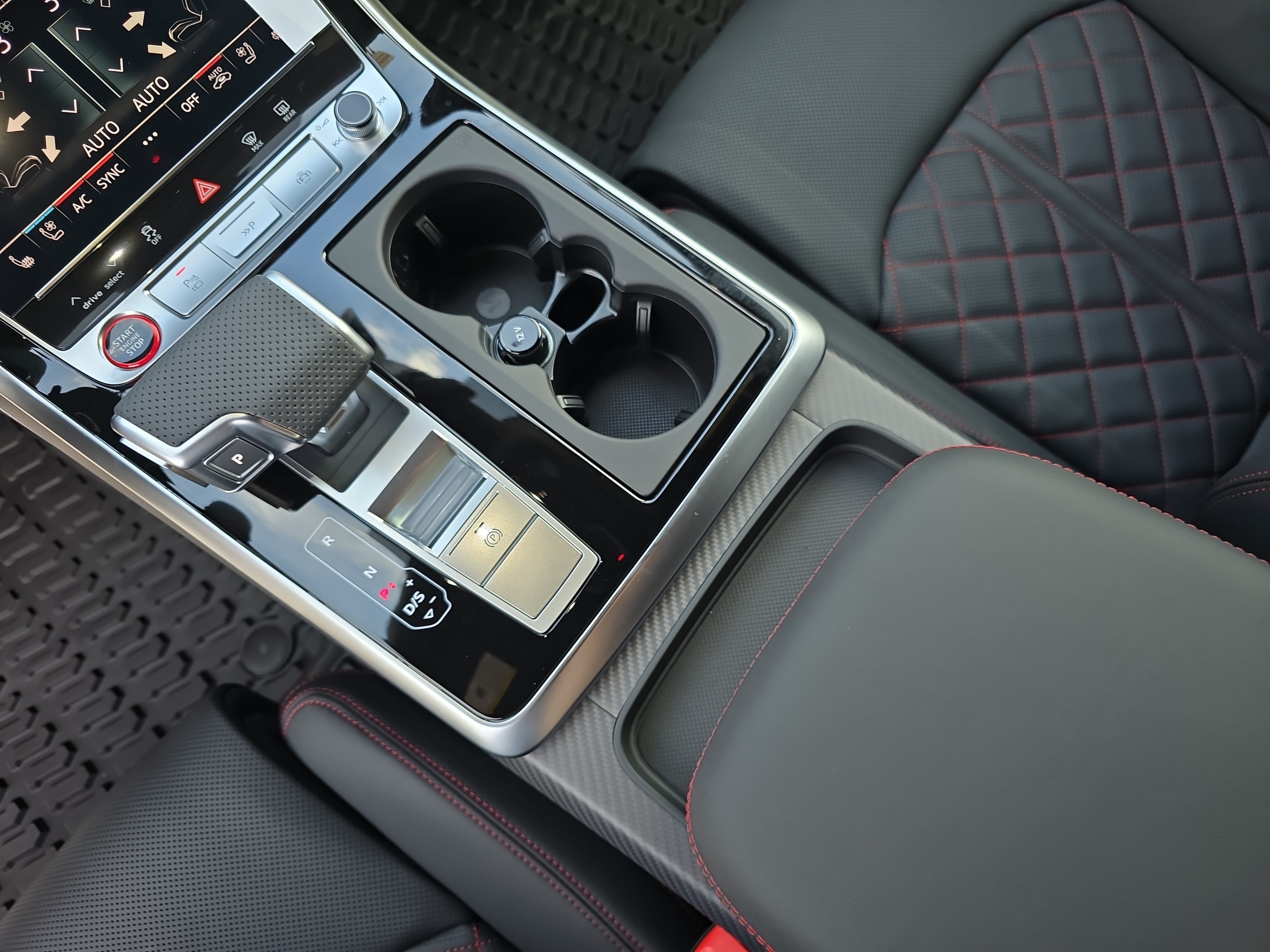 New 2026 Audi SQ8 Prestige AWD/4WD image 25