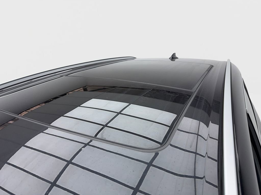 Used 2023 BMW X5 sDrive40i w/ Premium Package image 13