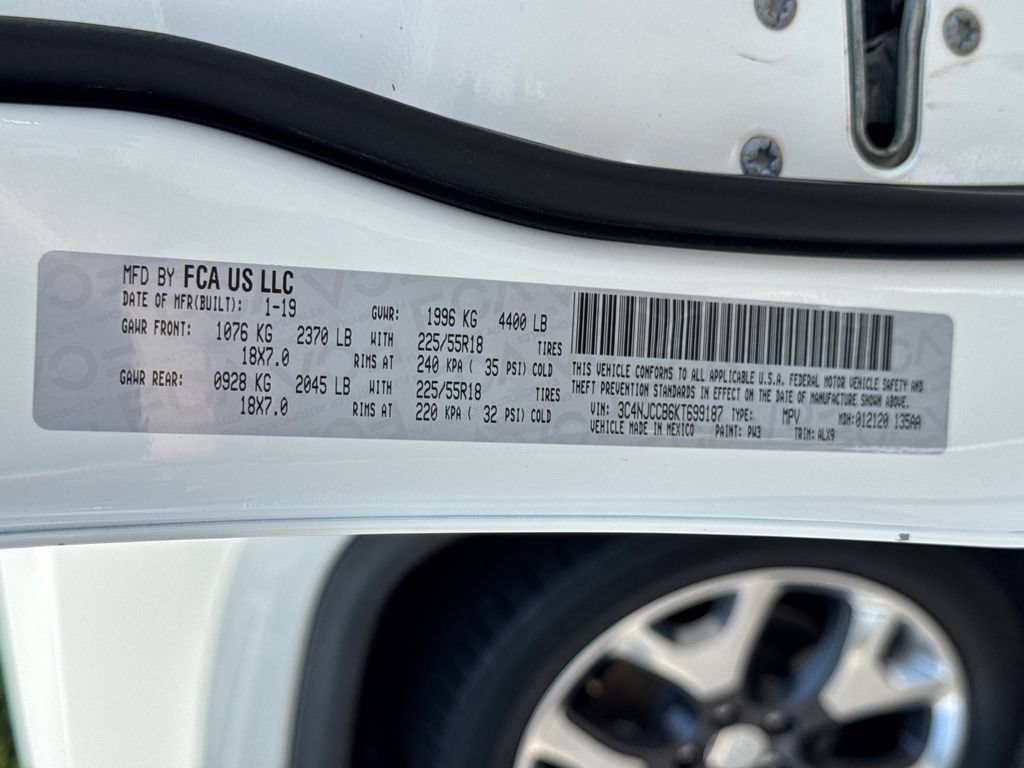 Used 2019 Jeep Compass Limited FWD image 29
