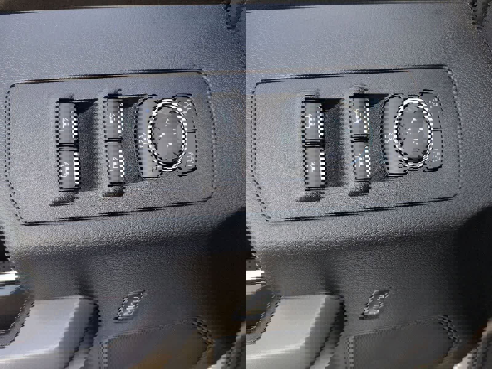 Used 2020 Ford F150 XLT w/ Equipment Group 302A Luxury image 16