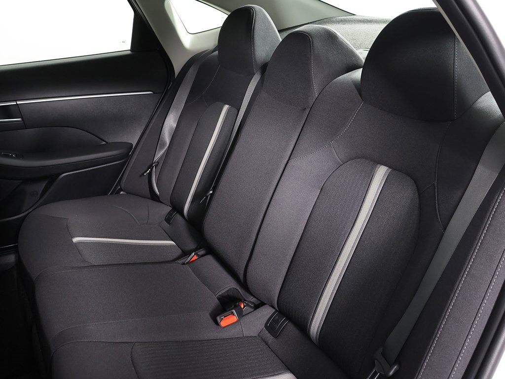 Used 2025 Hyundai Sonata SE image 25