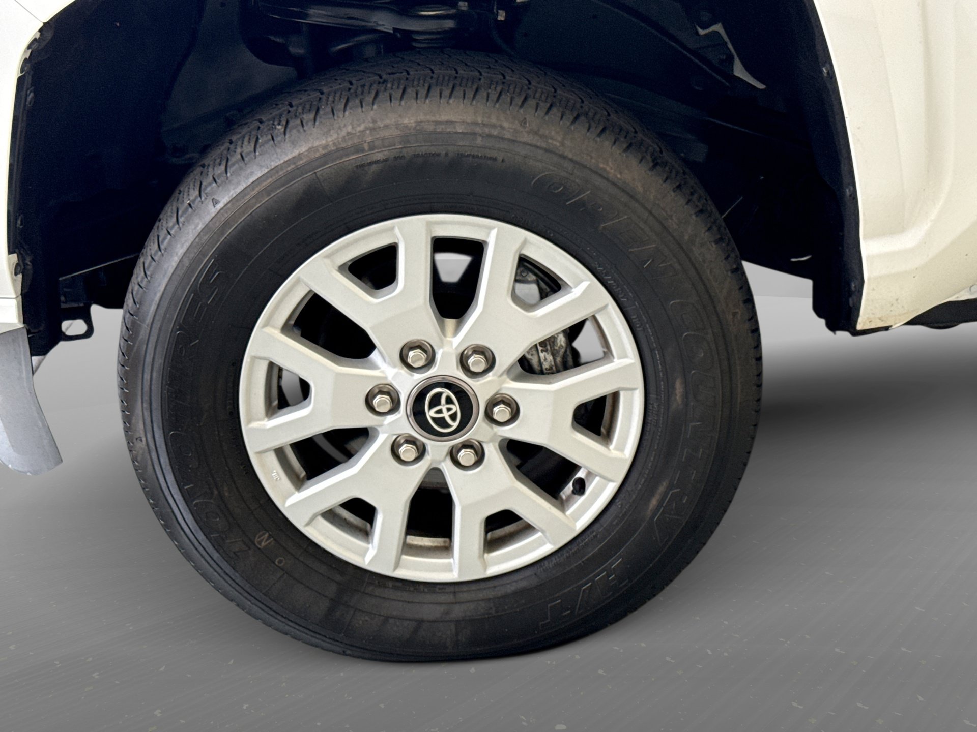 Used 2025 Toyota Tacoma SR RWD image 25