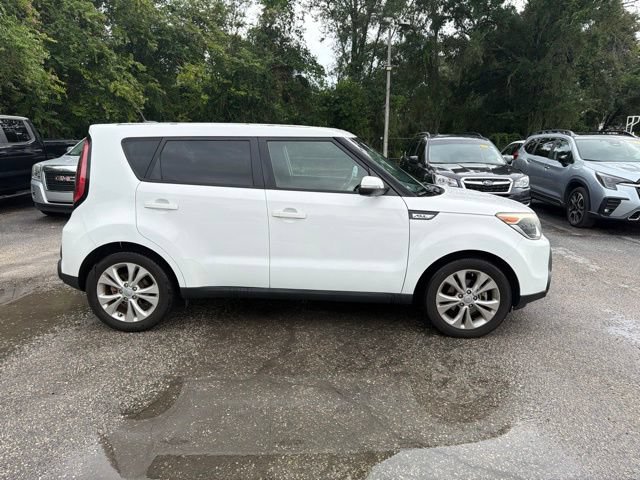 Used 2014 Kia Soul + FWD image 4