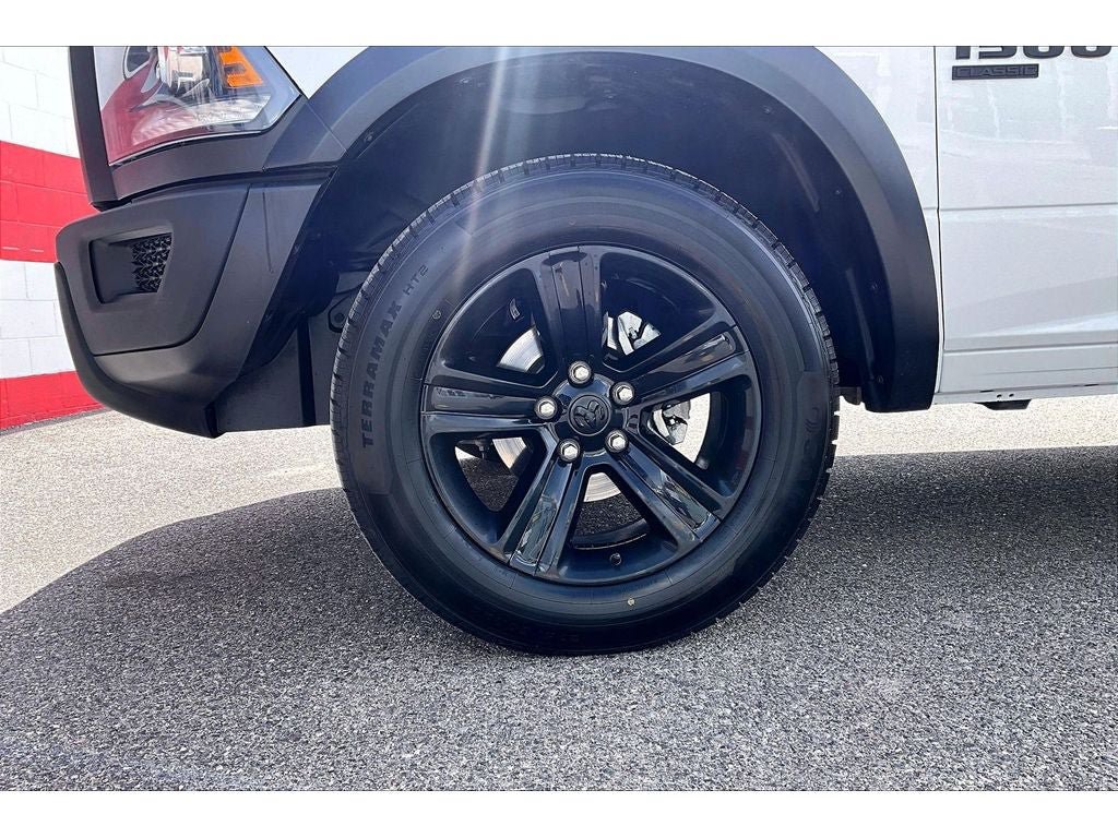 Used 2024 RAM 1500 Classic Warlock AWD/4WD image 9