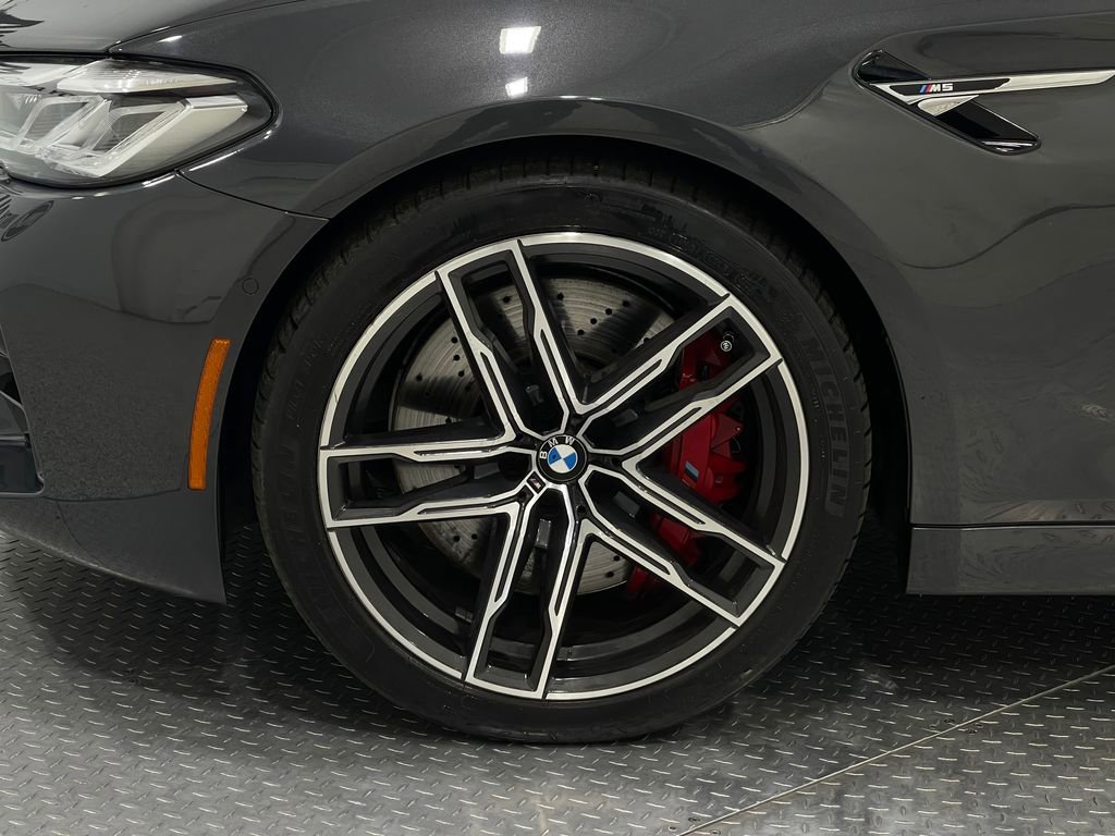 Used 2021 BMW M5 w/ Executive Package image 37