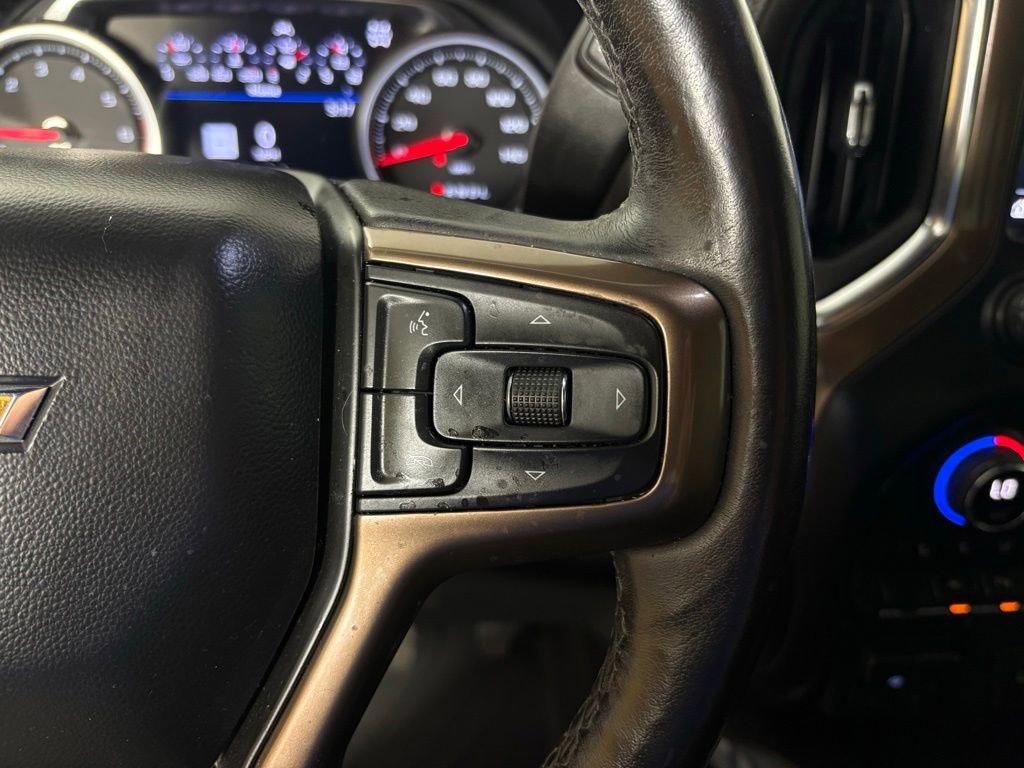 Used 2022 Chevrolet Silverado 1500 High Country AWD/4WD image 27