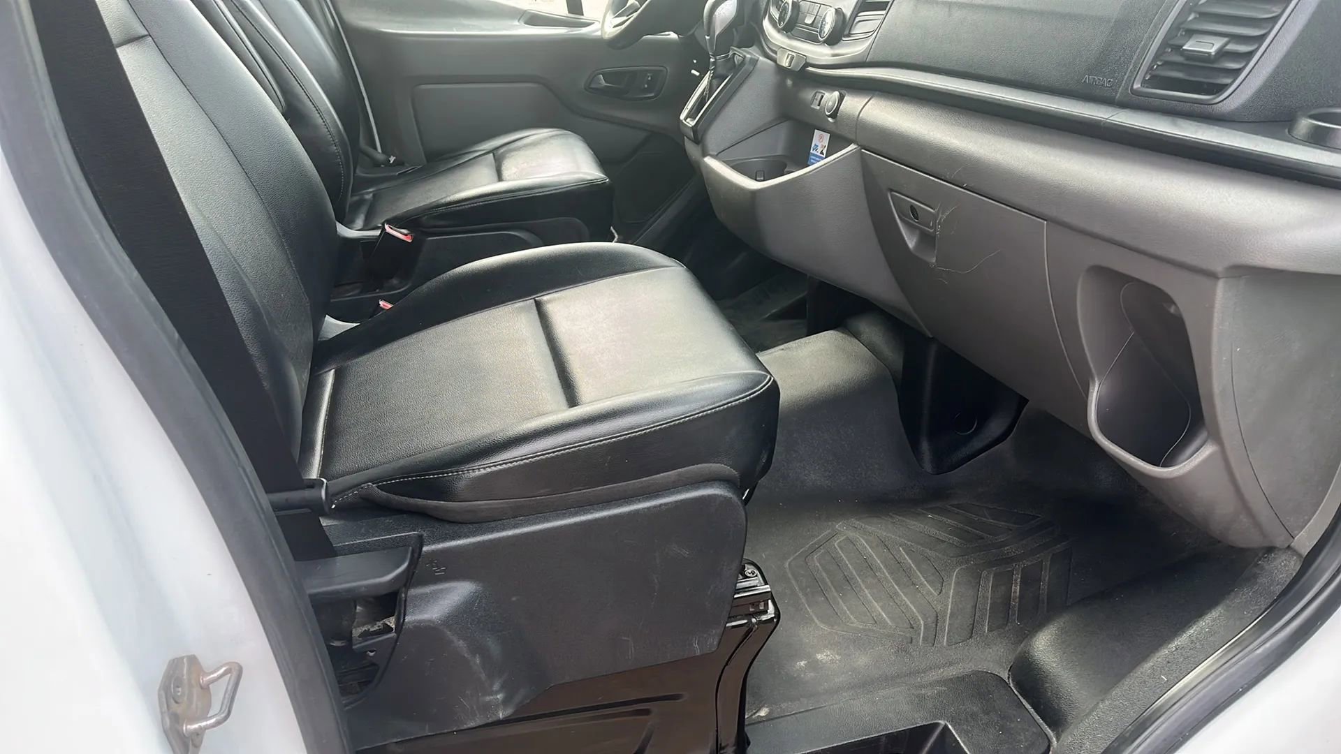 Used 2020 Ford Transit 250 Medium Roof w/ Load Area Protection Package image 14