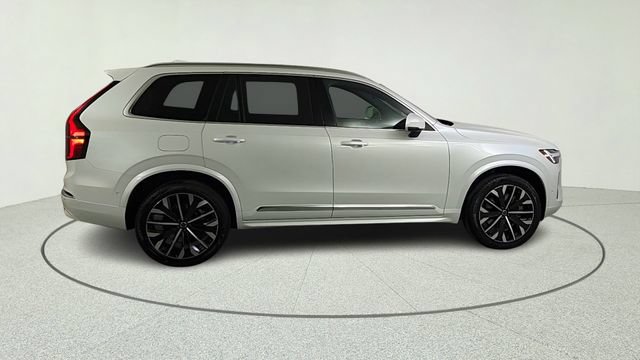 New 2026 Volvo XC90 T8 Plus w/ Protection Package AWD/4WD image 8