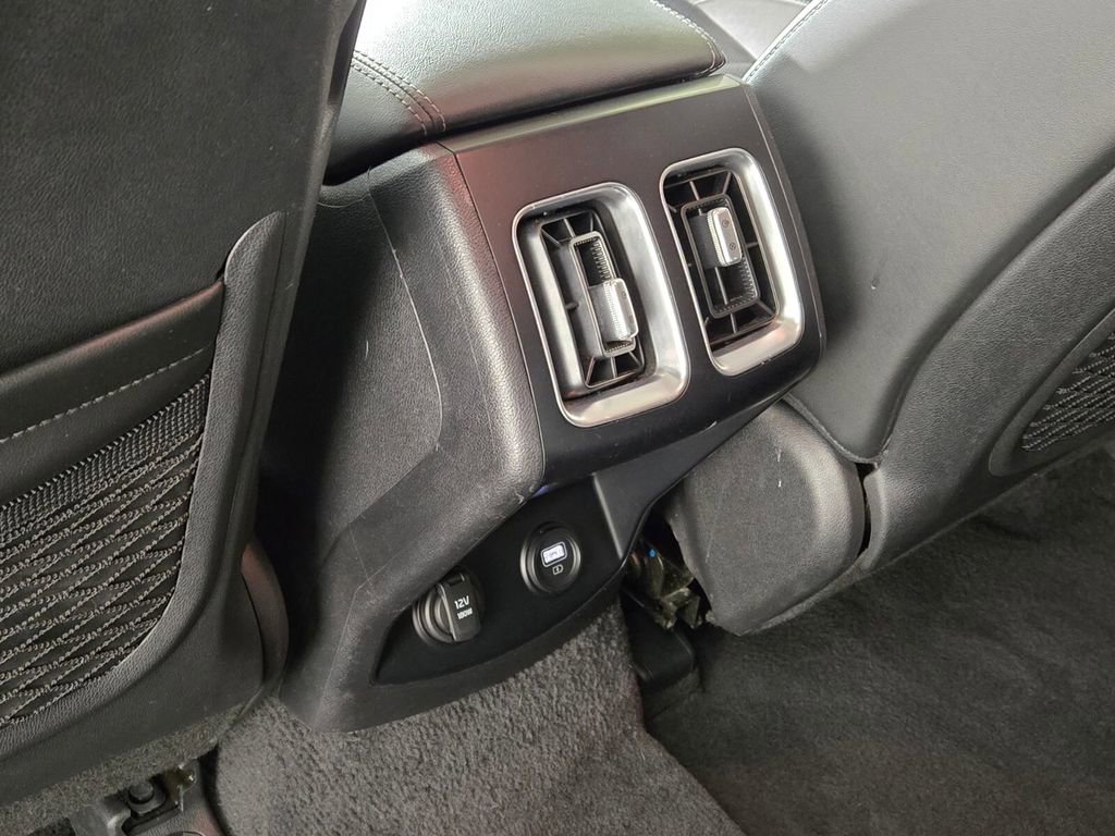 Used 2022 Kia Sorento S FWD image 18
