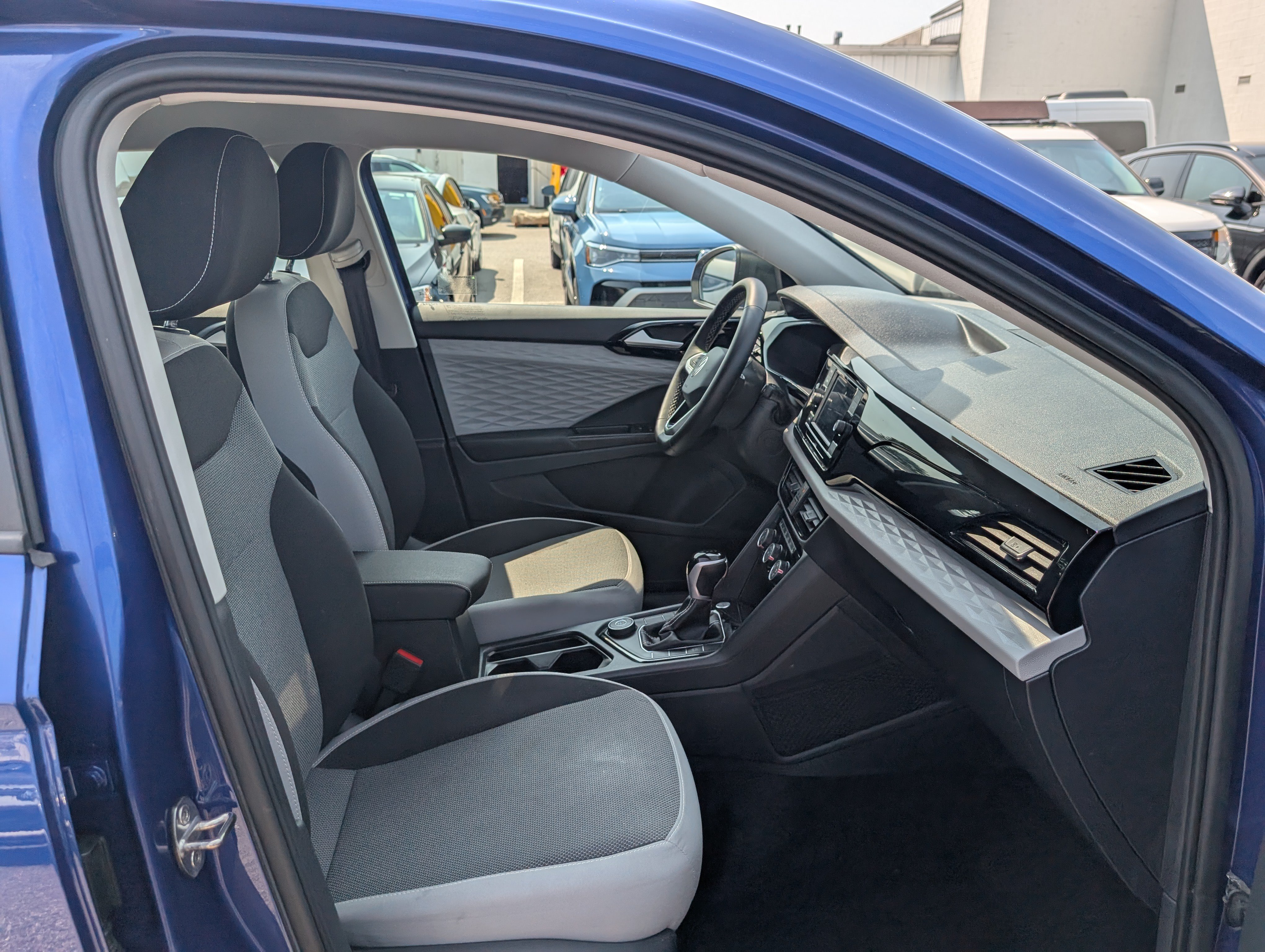 Used 2023 Volkswagen Taos S w/ Driver Assistance Package AWD/4WD image 11