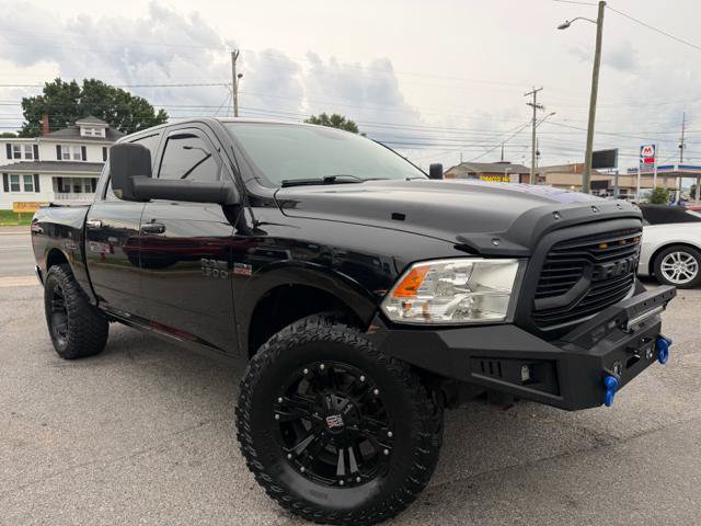 Used 2014 RAM 1500 SLT AWD/4WD image 2