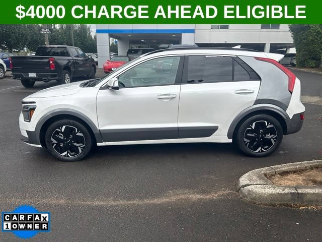 Used 2024 Kia Niro Wave w/ Wave Preserve Package FWD image 4