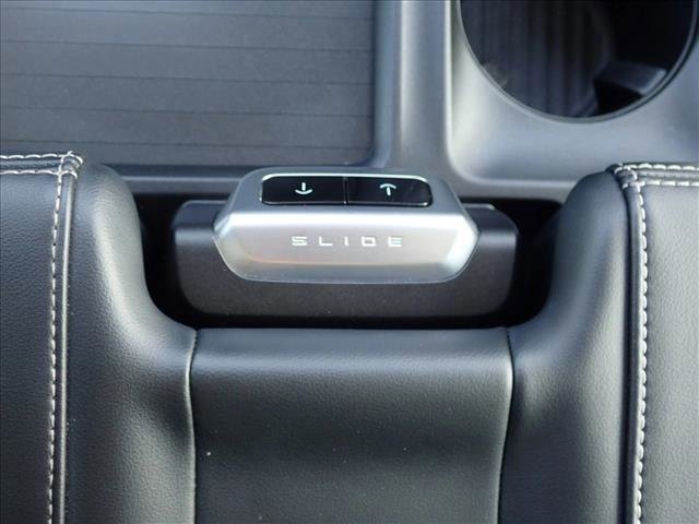 Used 2025 Ford Expedition Platinum image 22