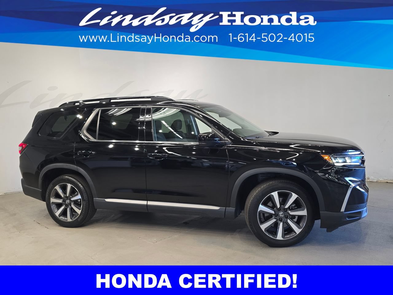 Certified 2023 Honda Pilot Touring image 3