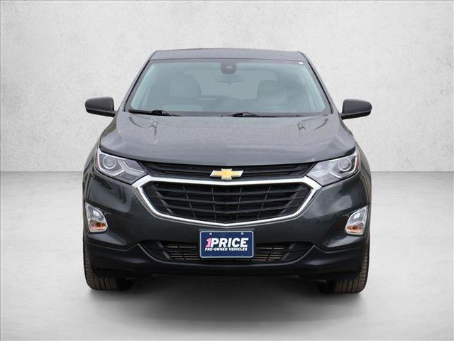 Used 2020 Chevrolet Equinox LS w/ LS Convenience Package AWD/4WD image 2
