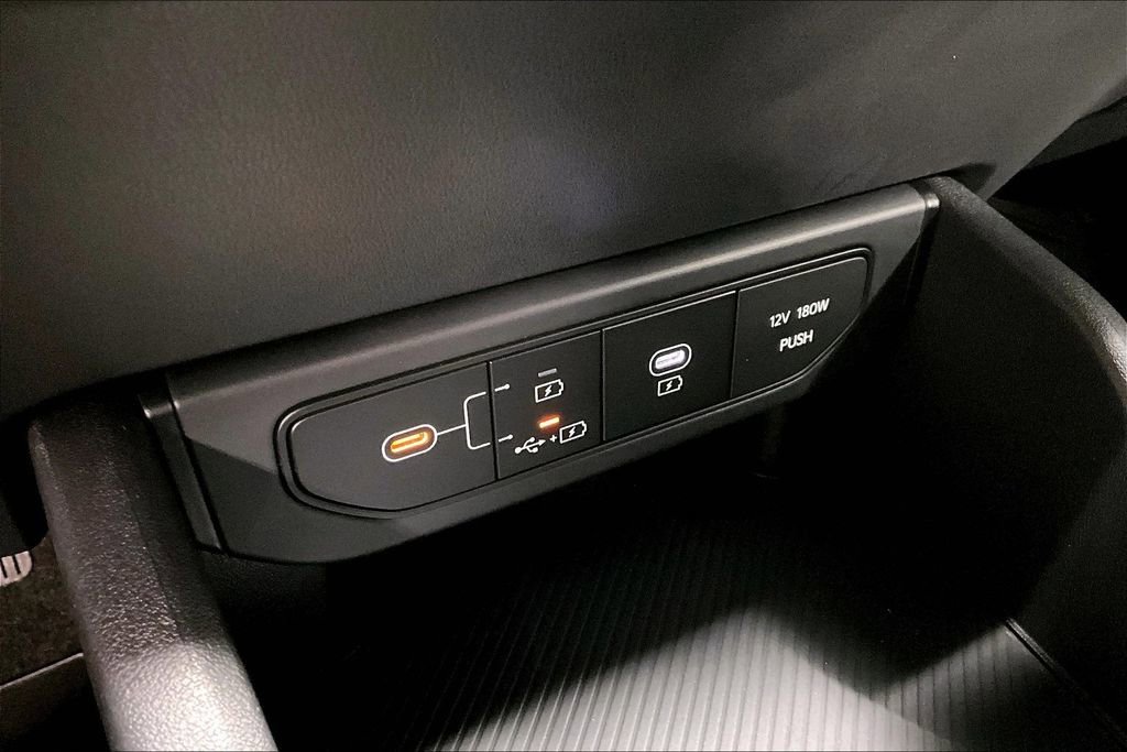 New 2026 Kia K4 FWD image 21