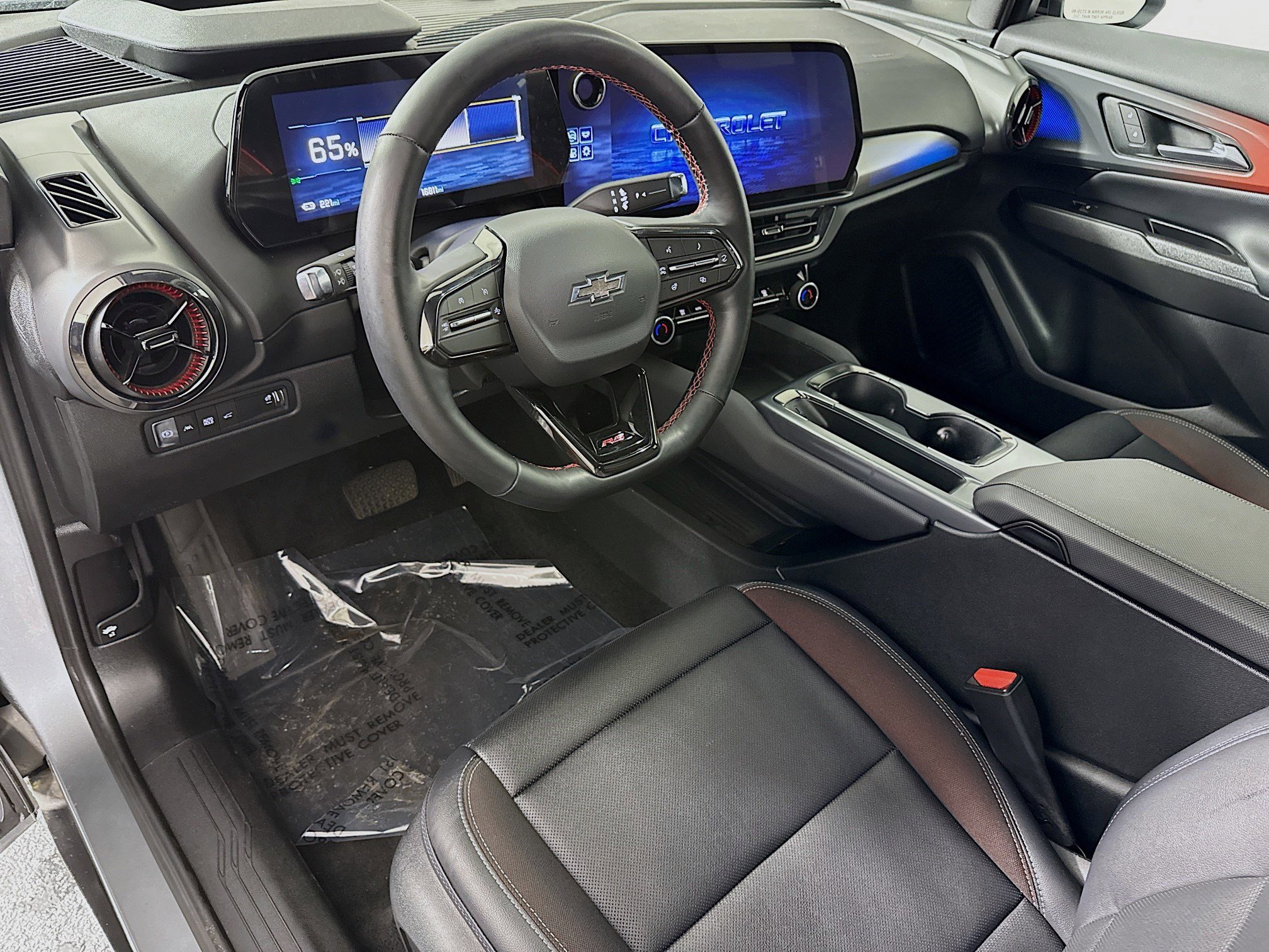 Used 2025 Chevrolet Equinox EV RS w/ Convenience Package II image 22