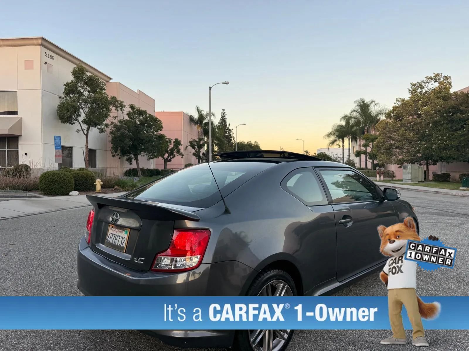 Used 2011 Scion tC FWD image 5