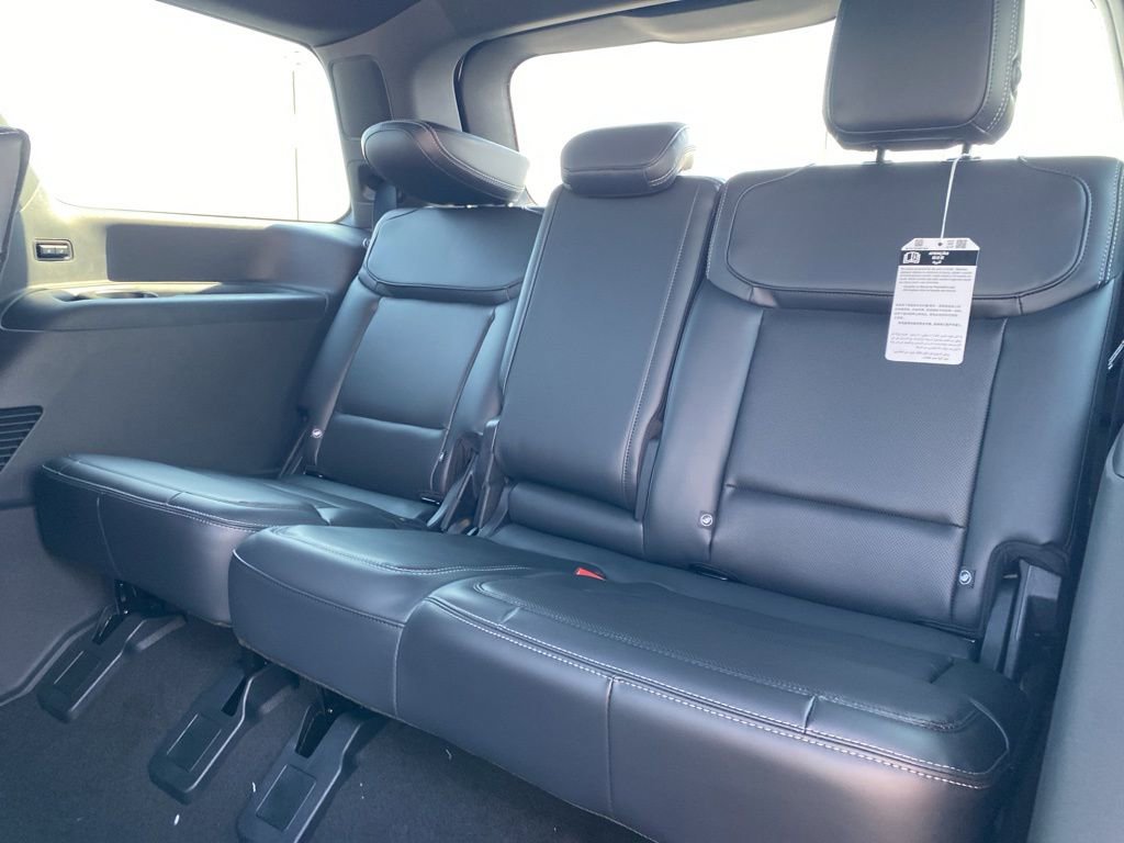 New 2025 Ford Expedition Platinum w/ Stealth Performance Package image 26