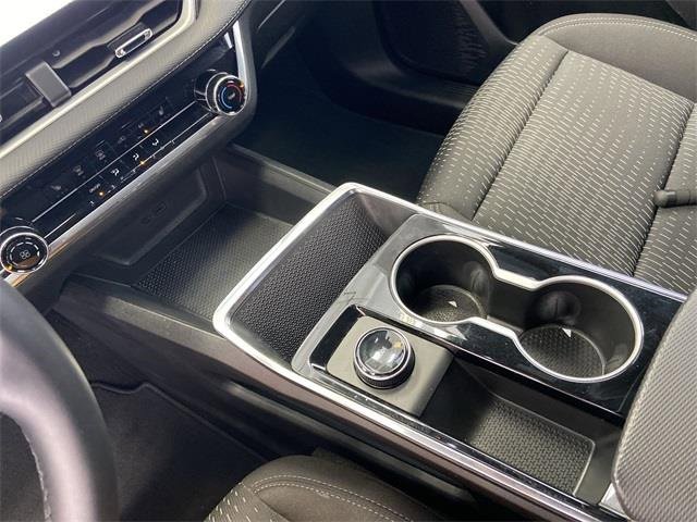 Used 2026 Chevrolet Equinox LT image 30