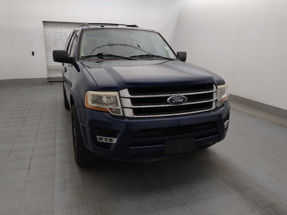 Used 2017 Ford Expedition XLT w/ Equipment Group 202A RWD image 14