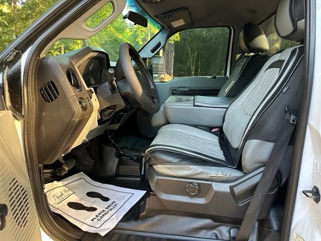Used 2016 Ford F250 XL w/ XL Appearance Package AWD/4WD image 11