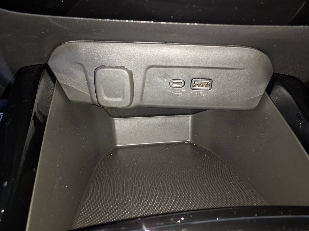 Used 2026 Chevrolet Trax LT w/ Driver Confidence Package FWD image 30